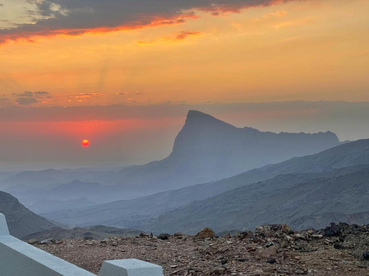 Villa Jabal Shams Bayt Kawakib Misfāh Exterior foto