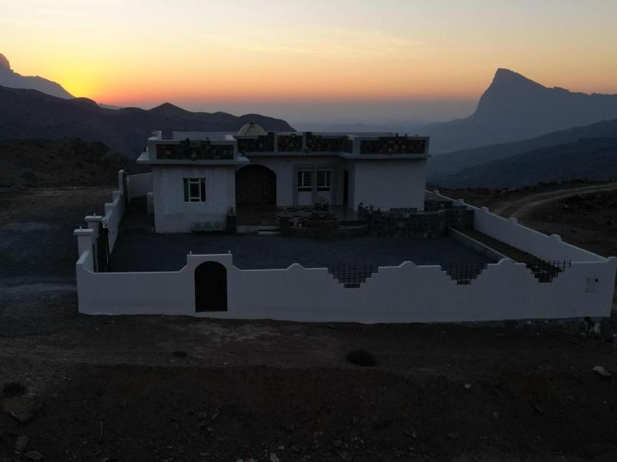 Villa Jabal Shams Bayt Kawakib Misfāh Exterior foto